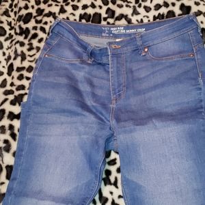 High rise sculpting skinny crop jean